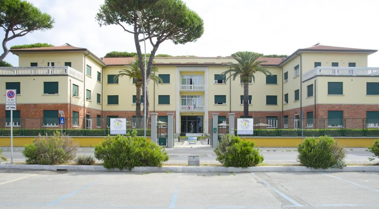 Staying Near le Cave di Marmo: 4 Hotel con Staff Recensito
